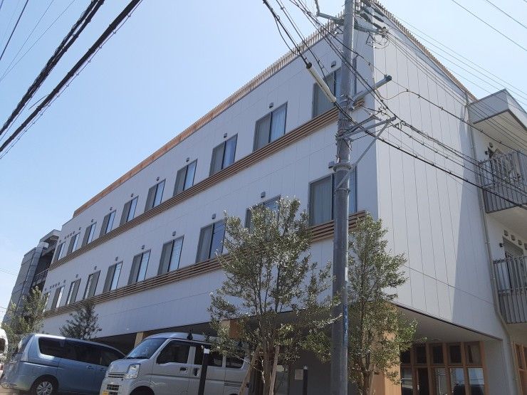 泉佐野介護医療院　外観2