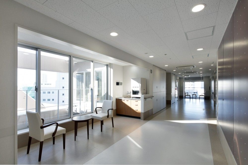 えびえ記念病院　病棟廊下