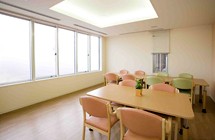 東大阪山路病院　内観