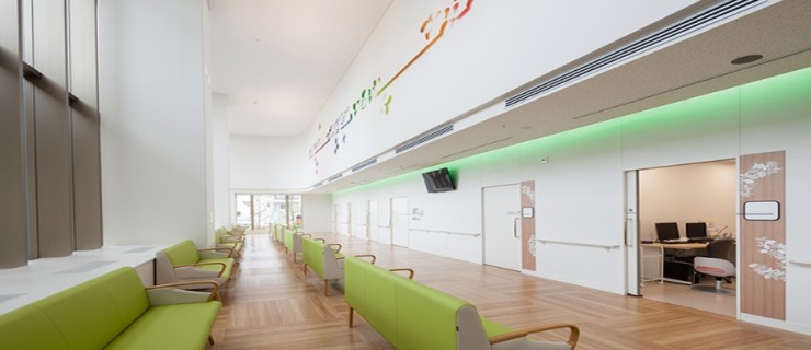 野上病院　待合スペース