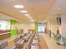 みどり病院　待合スペース