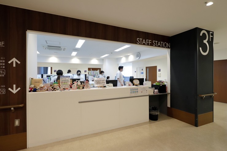 亀岡病院　ナースステーション
