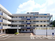 東舞鶴医誠会病院　外観3