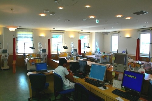 綾部ルネス病院　透析室（中央監視システム）