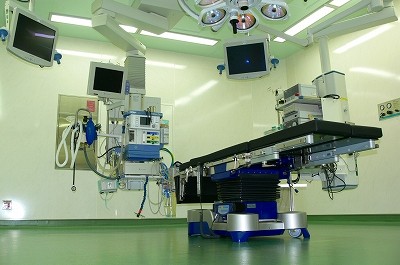綾部ルネス病院　手術室