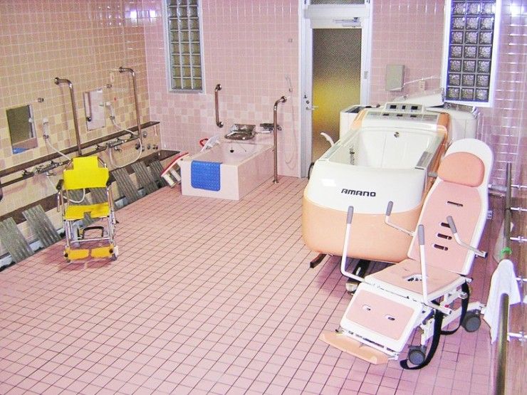渡辺病院　一般介助浴室