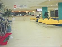 琵琶湖大橋病院　待合室