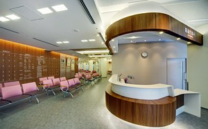 済生会向島病院　待合室