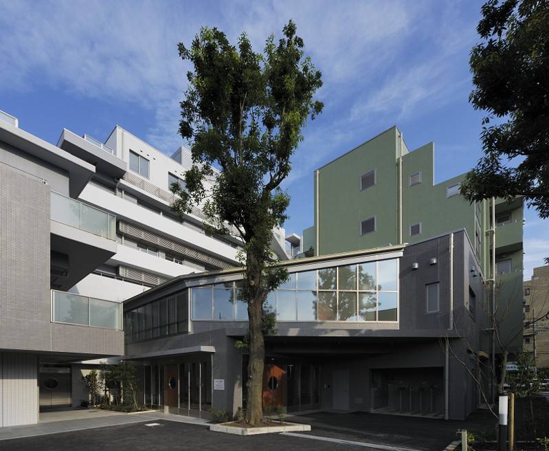 健診センター（隣接）