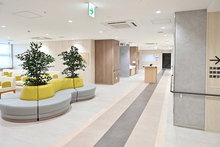 滝山病院　待合スペース