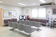 日扇会第一病院　待合スペース