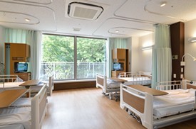 右田病院　多床室