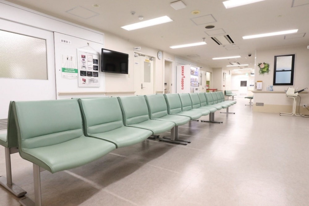 旗の台病院様　待合室