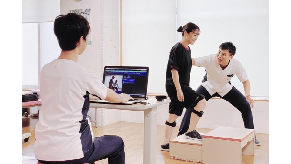 苑田会リハビリテーション病院　リハビリ風景