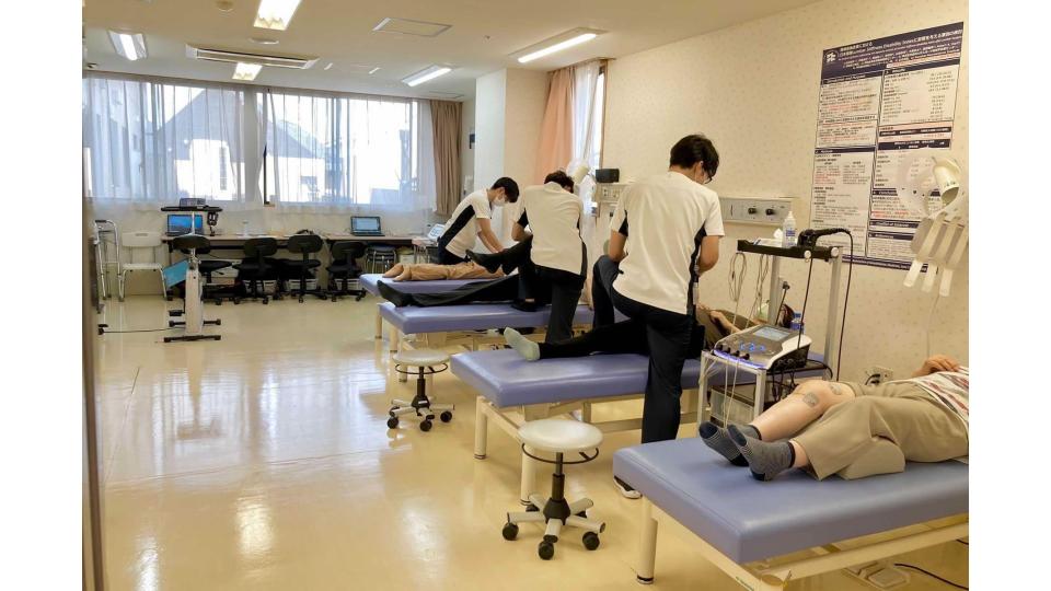 苑田第三病院　リハビリ風景2