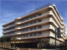 慈誠会記念病院　外観2