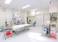 東埼玉総合病院　内観