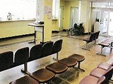 鳳永病院　待合室