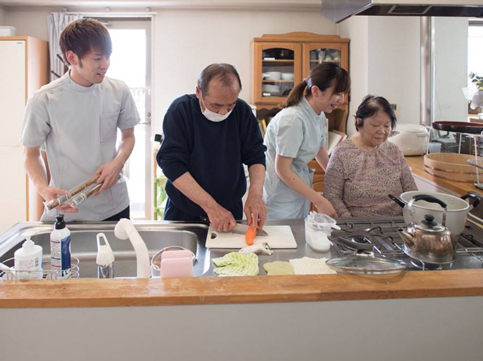 リハビリテーション天草病院　リハビリ風景3