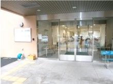 武蔵の森病院　入り口