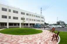 新しらおか病院　外観2