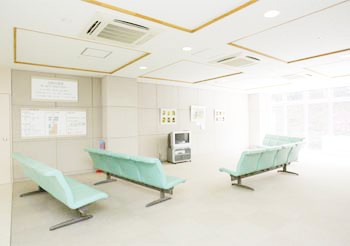 北小田原病院　待合室