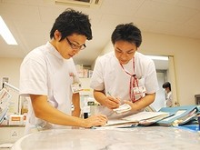 横浜新都市脳神経外科病院　業務風景