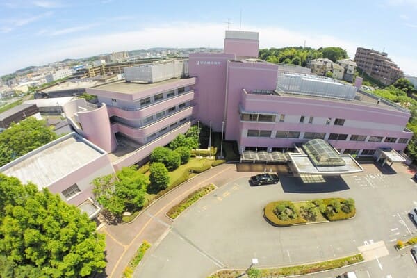 平成横浜病院　外観2