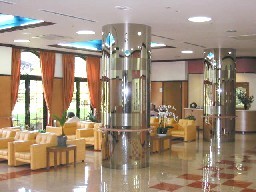 川崎田園都市病院　廊下