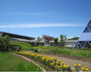 介護老人保健施設ケアタウンたかのす　屋外風景