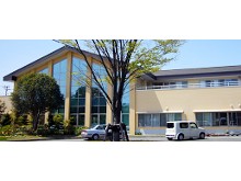 介護老人保健施設　はなひらの　外観