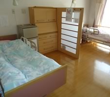 介護老人保健施設　しろかね　居室