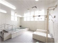 介護老人保健施設　プラタナスの丘　浴室