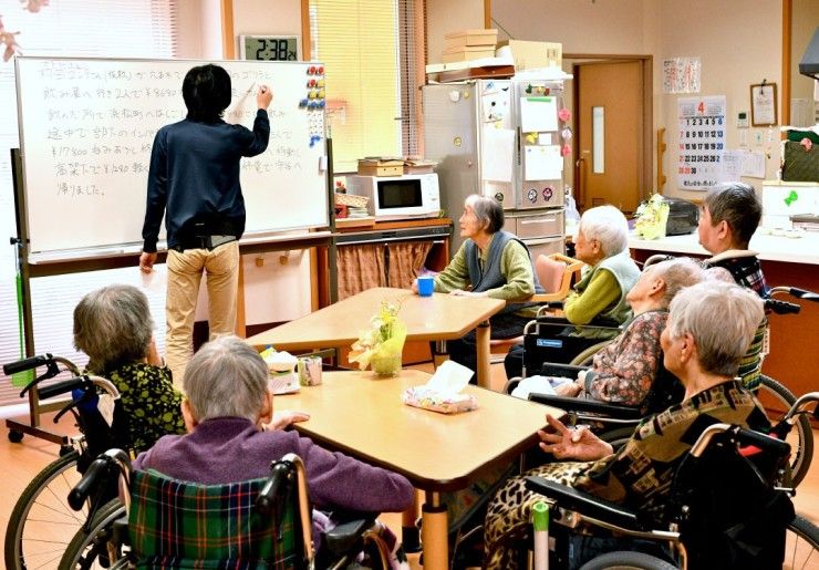 特別養護老人ホーム　峰林荘　仕事風景