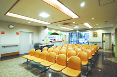 恵庭みどりのクリニック　待合室