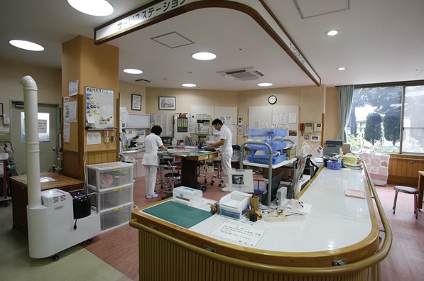 介護老人保健施設　椿寿荘　ナースステーション