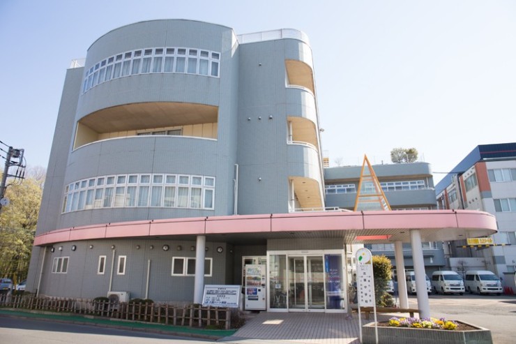 老人保健施設　ケアセンターなごみ　外観
