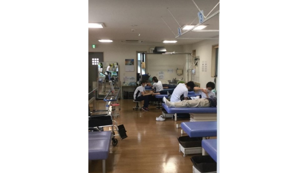 青木医院　外来フロア③