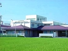 介護老人保健施設　鶴寿の里ナーシングホーム　外観