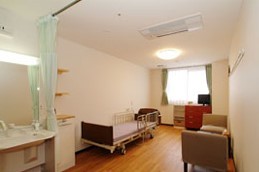 介護老人保健施設 輝　居室