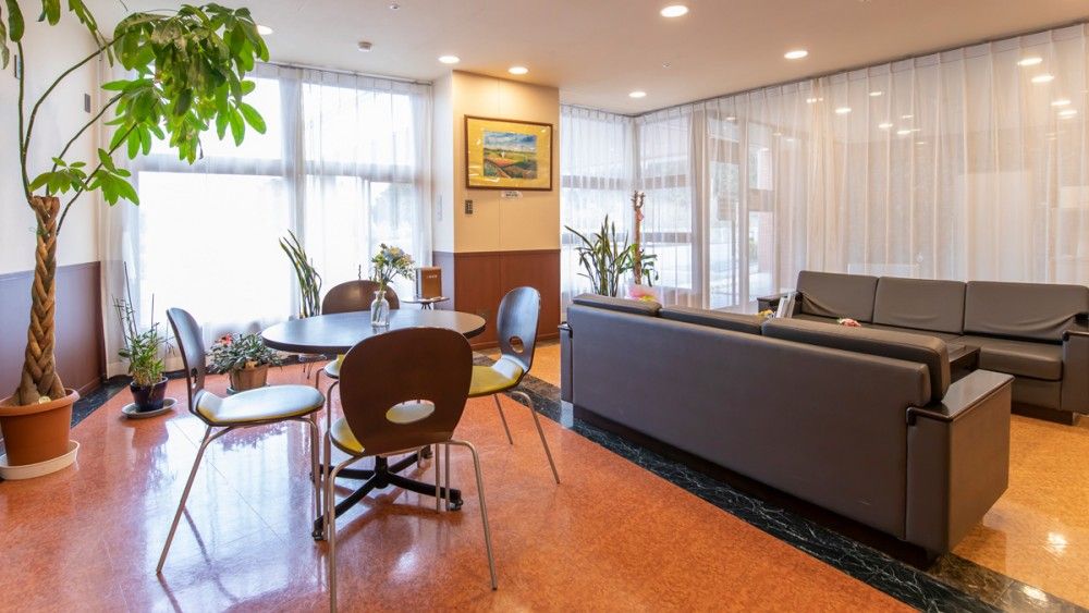 介護老人保健施設　エスポワール大原　ロビー