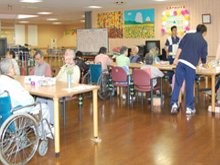 介護老人保健施設　船橋うぐいす園　業務風景