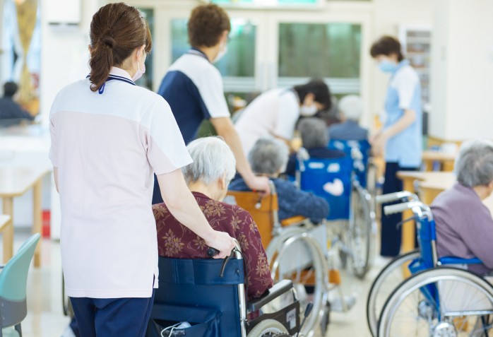 介護老人保健施設　ひらんど　業務風景③