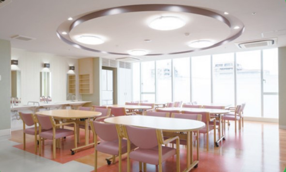 水野記念リハビリテーション病院　食堂