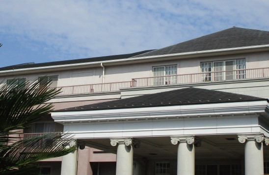 介護老人保健施設　聖の郷　外観