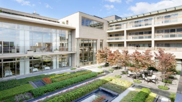 サンシティ宝塚　外観②