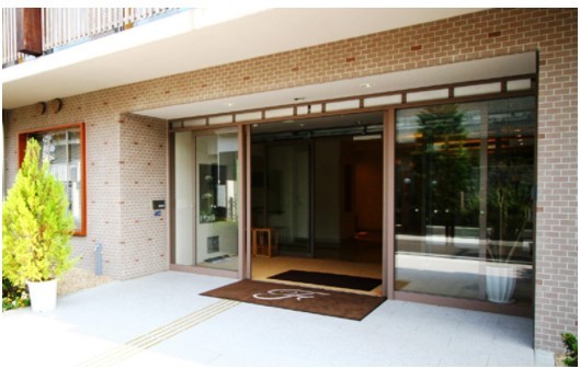 フローリス介護老人保健施設　外観