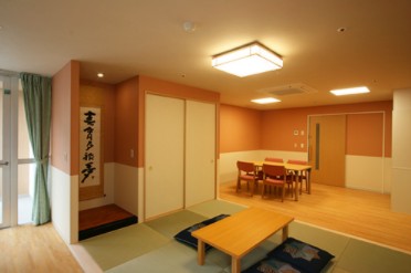 介護老人保健施設　すま松の郷　談話室