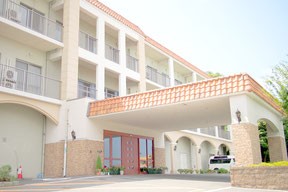 護老人保健施設フローラルヴィラ垂水　外観