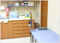 石山整形外科　処置室